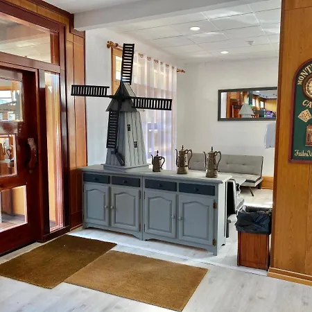 ゲストハウス Bonavia Pedrola